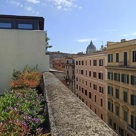 Living By Vatican With Panoramic Terraces In Rome-3